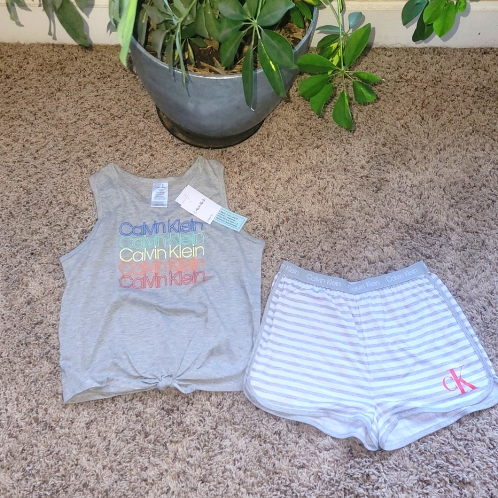 NWT Calvin Klein 2 PC Pajama Set Girls Size XL 14/16